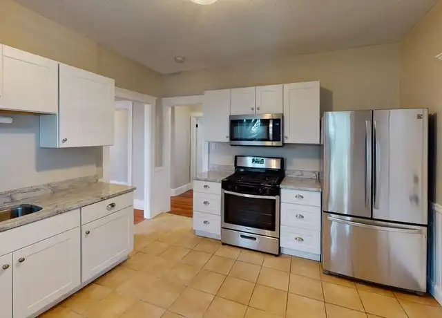 Property at 700 2nd St #110, Fall River, MA, 02721, 5 beds, 2 baths, [object Object]