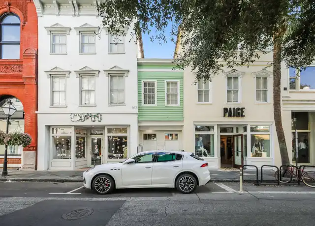 Property at 367 King Street - 367 King St, Charleston, SC, 29401, 0-1 beds, 1 bath, [object Object]