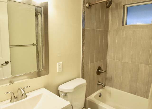 Photo of 252 Grove Acre Ave, Pacific Grove, CA 93950