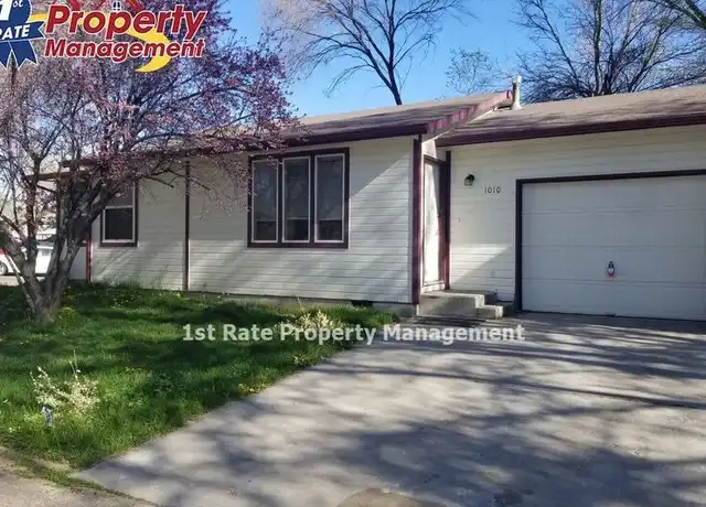 Property at 1010 Garland St, Nampa, ID, 83686, 2 beds, 2 baths, [object Object]