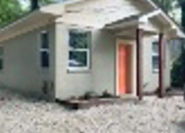 Property at 115 W Drake Ave Unit B, Auburn, AL, 36830, 1 bed, 1 bath, [object Object]
