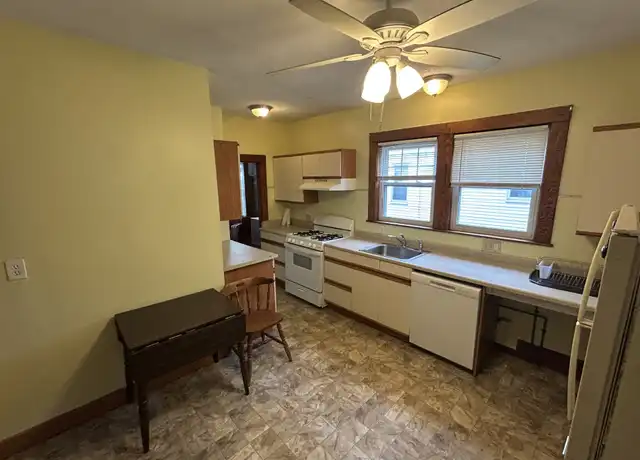 Property at 59 Quincy St Unit 1, Medford, MA, 02155, 3 beds, 1 bath, [object Object]