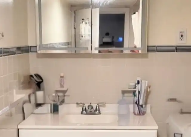 Property at 28 Christina St Unit 1, Little Ferry, NJ, 07643, 2 beds, 1 bath, [object Object]