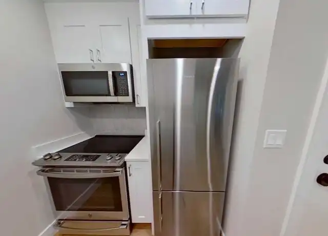 Property at 110 Warren St, Brighton, MA, 02135, 2 beds, 1 bath, [object Object]