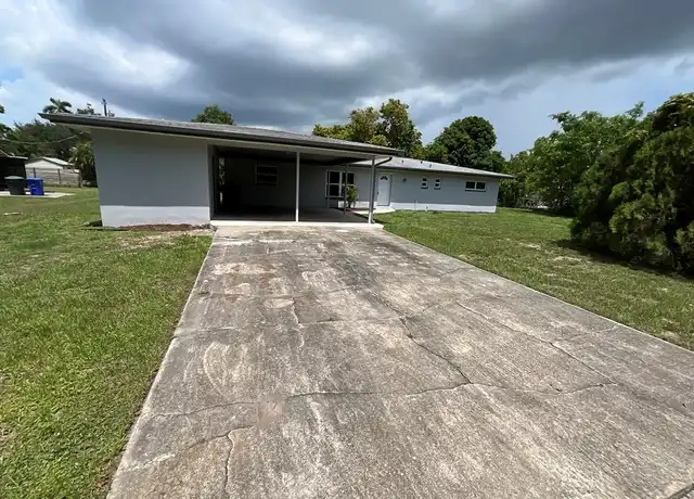 Property at 169 Riverview Rd, Fort Myers, FL, 33905, 3 beds, 2 baths, [object Object]