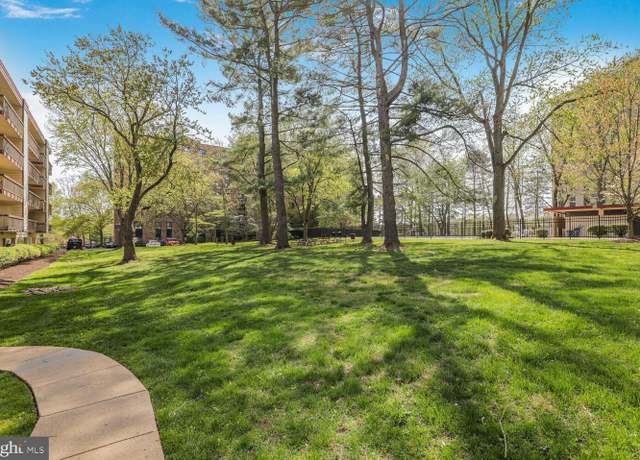 Photo of 10300 Westlake Dr #210, Bethesda, MD 20817