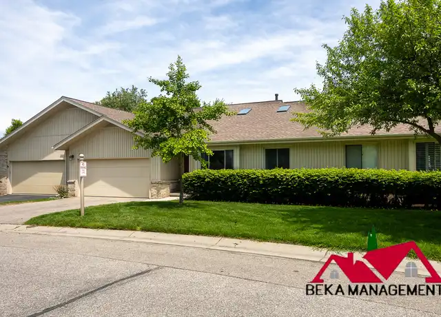 Property at 1895 Hunters Ln, Lake Orion, MI, 48360, 2 beds, 2.5 baths, [object Object]