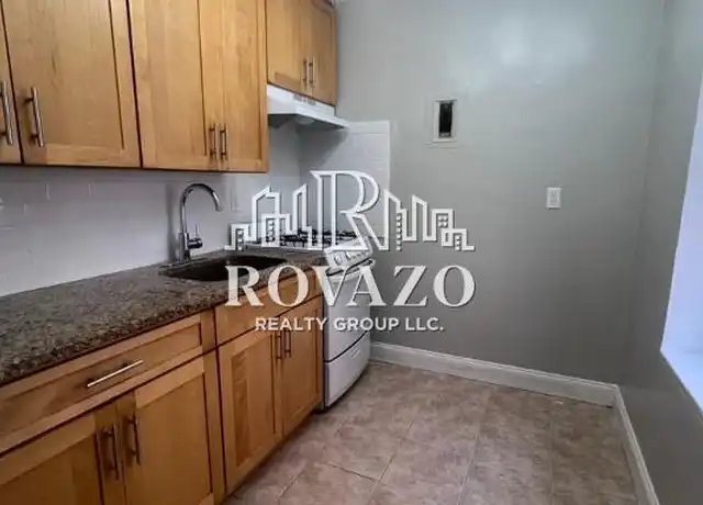 Property at 585 Elizabeth Ave Unit 1b, Newark, NJ, 07112, 2 beds, 1 bath, [object Object]