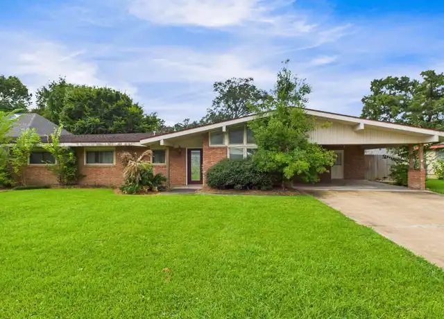 Property at 406 Indian Mound Rd, Lafayette, LA, 70501, 3 beds, 2 baths, [object Object]