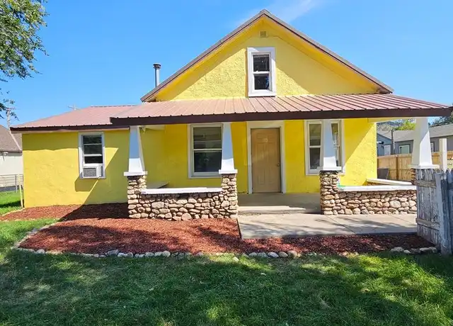 Property at 1927 Main St, Sturgis, SD, 57785, 2 beds, 1 bath, [object Object]