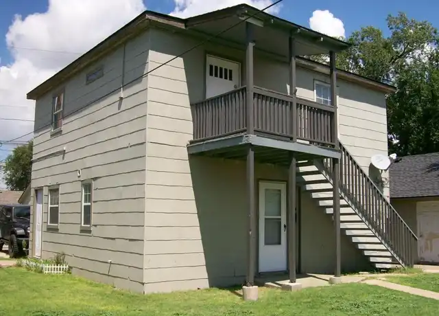 Property at 2105 2nd Ave Unit C, Canyon, TX, 79015, 1 bed, 1 bath, [object Object]