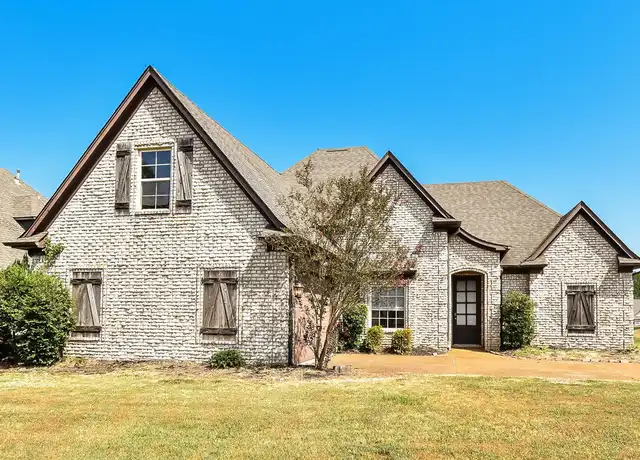 Property at 1302 Heritage Dr S, Hernando, MS, 38632, 3 beds, 2 baths, [object Object]