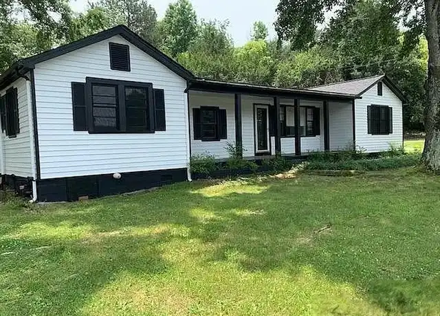 Property at 2802 Filbert Hwy, Clover, SC, 29710, 3 beds, 2 baths, [object Object]