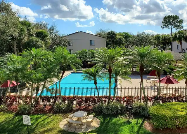 Property at 204 Foxtail Dr Unit D1, Greenacres, FL, 33415, 1 bed, 1 bath, [object Object]