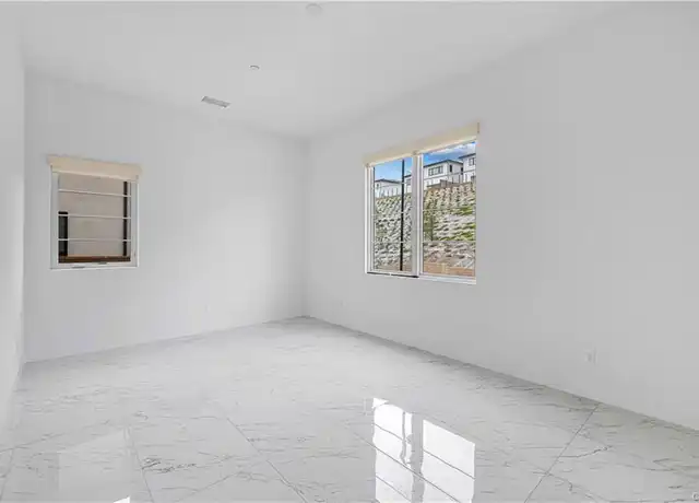 Property at 11752 N Hillsborough Ln, Porter Ranch, CA, 91326, 5 beds, 6 baths, [object Object]