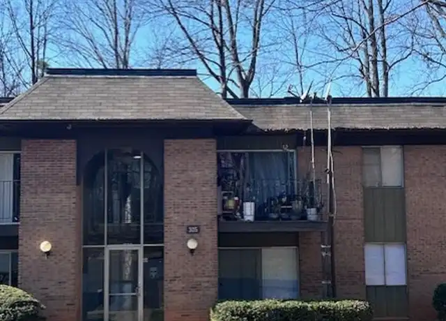 Property at 305 Orchard Trace Ln, Charlotte, NC, 28213, 1 bed, 1 bath, [object Object]