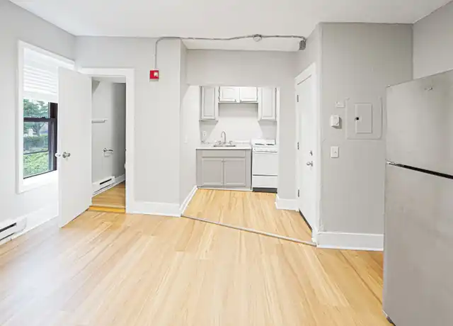 Property at 24 Charlton St Unit 12, Worcester, MA, 01608, 1 bed, 1 bath, [object Object]