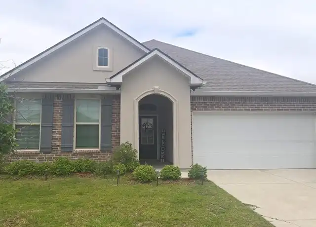 Property at 1848 E Lakeshore Landing Dr, Slidell, LA, 70461, 4 beds, 2 baths, [object Object]