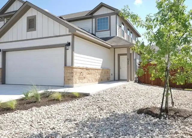 Property at 637 Parkline Dr Unit 7E, Georgetown, TX, 78626, 3 beds, 2 baths, [object Object]