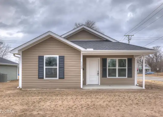 Property at 1123 Broadway St, Joplin, MO, 64801, 2 beds, 2 baths, [object Object]