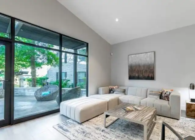 Property at 10050 Great Hills Trl Unit 1018, Austin, TX, 78759, 1 bed, 1 bath, [object Object]