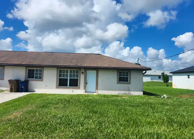 Property at 4527 19th St SW, Lehigh Acres, FL, 33973, 3 beds, 2 baths, [object Object]