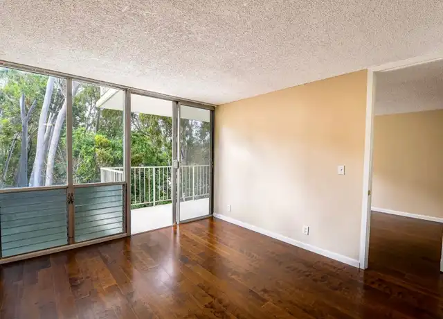 Property at 1600 Wilikina Dr Unit B401, Wahiawa, HI, 96786, 1 bed, 1 bath, [object Object]