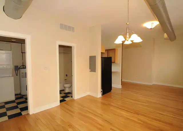 Property at 1121 Broadway Unit 6, Cincinnati, OH, 45202, 1 bed, 1 bath, [object Object]