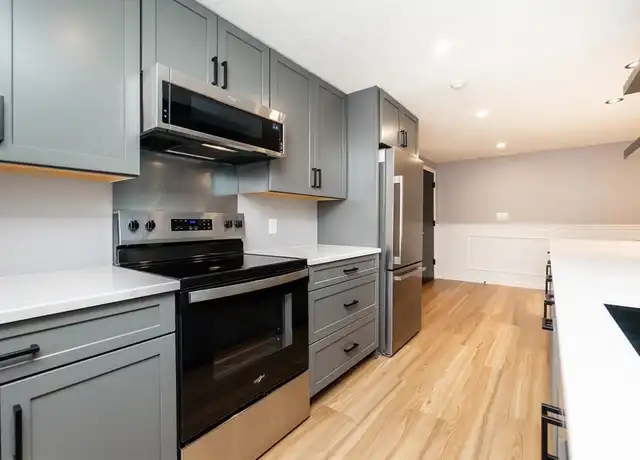 Property at 131 Pierce St #203, Malden, MA, 02148, 2 beds, 1 bath, [object Object]