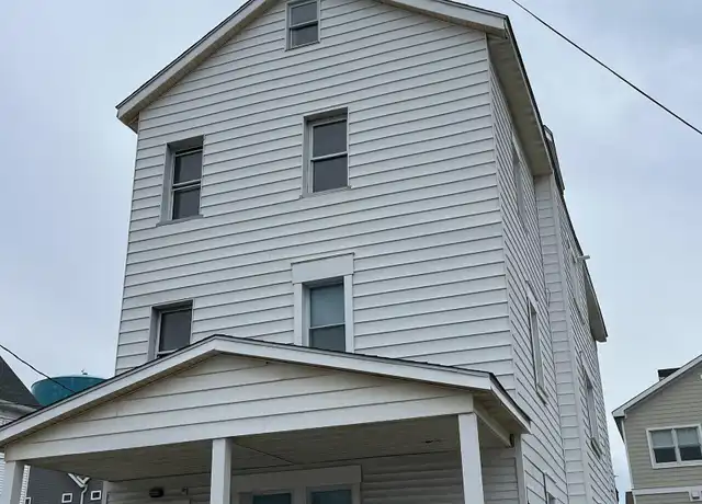 Property at 211 N Suffolk Ave Unit 3, Ventnor City, NJ, 08406, 4 beds, 1 bath, [object Object]
