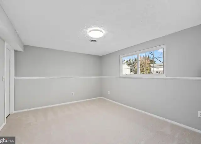 Property at 3826 Dittany Ct, Chantilly, VA, 20151, 3 beds, 2 baths, [object Object]