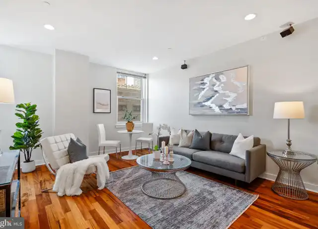 Property at 111 S 15th St #1706, Philadelphia, PA, 19102, 1 bed, 1 bath, [object Object]