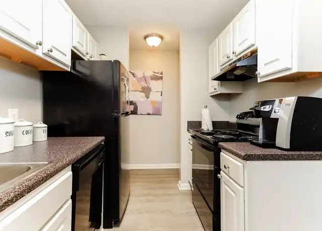 Property at 660 Valley Crest Dr Unit H131, Birmingham, AL, 35215, 2 beds, 2 baths, [object Object]