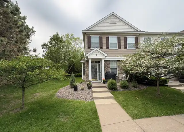 Property at 1618 Woodlynn Ave #4, Saint Paul, MN, 55109, 3 beds, 2.5 baths, [object Object]