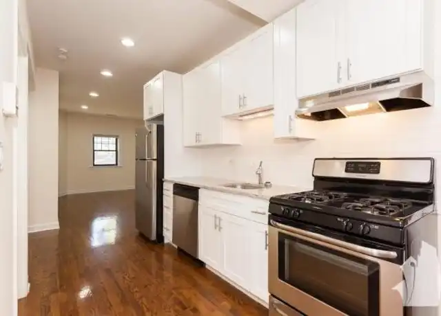 Property at 4816 N Wolcott Ave, Chicago, IL, 60640, 2 beds, 1 bath, [object Object]