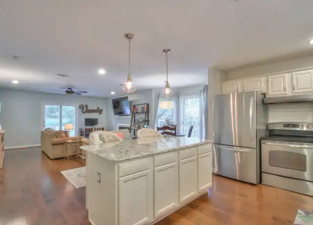 Property at 3321 Lealand Ln, Nashville, TN, 37204, 2 beds, 1.5 baths, [object Object]