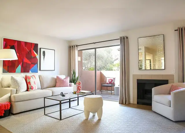 Photo of 2 Milano Dr, Newport Beach, CA 92660