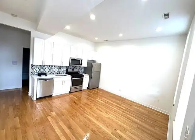 Property at 1644 W Cermak Rd Unit 2F, Chicago, IL, 60608, 1 bed, 1 bath, [object Object]