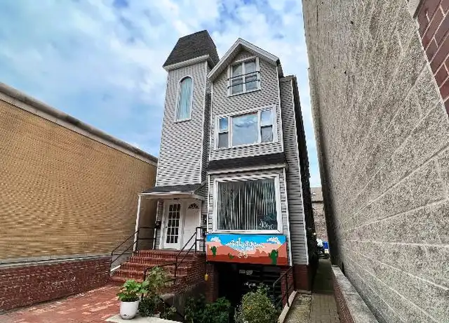 Property at 2631 N Halsted St, Chicago, IL, 60614, 3 beds, 1 bath, [object Object]