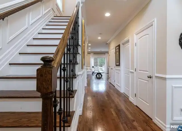 Property at 6 Mountain Ave, Mahwah, NJ, 07430, 4 beds, 2.5 baths, [object Object]