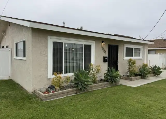 Property at 15558 Cornuta Ave, Bellflower, CA, 90706, 2 beds, 1 bath, [object Object]