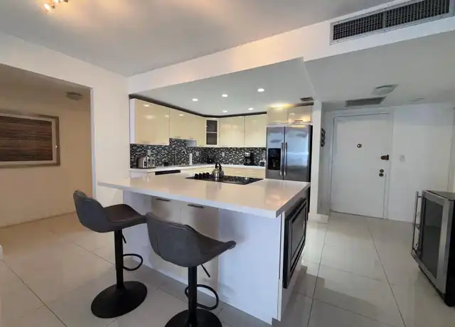 Property at 600 Three Islands Blvd #515, Hallandale Beach, FL, 33009, 2 beds, 2 baths, [object Object]