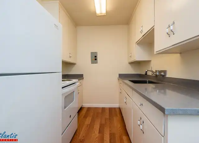Property at 420 S Third St Unit 27, San Jose, CA, 95112, 1 bed, 1 bath, [object Object]