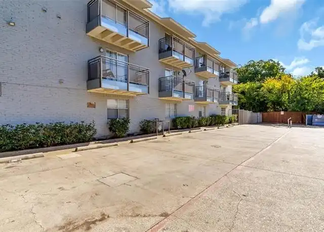 Property at 4502 Gaston Ave #217, Dallas, TX, 75246, 1 bed, 1 bath, [object Object]