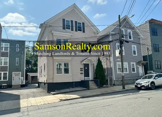 Property at 25 E Transit St Unit 3rd, Providence, RI, 02906, 2 beds, 1 bath, [object Object]