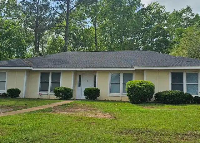 Property at 317 Station Crossing Dr Unit B, Albany, GA, 31721, 2 beds, 1 bath, [object Object]