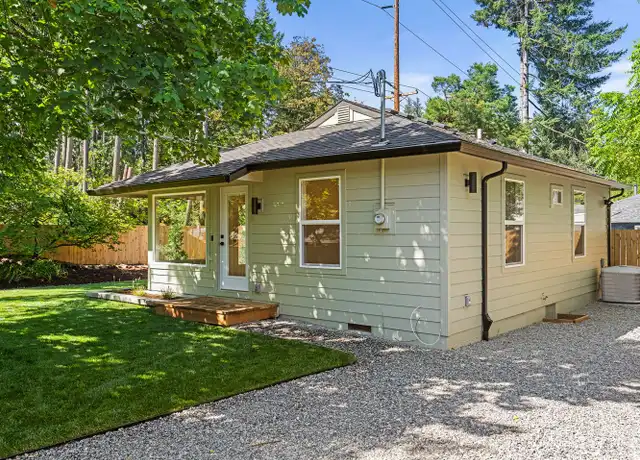 Property at 11271 SW Capitol Hwy, Portland, OR, 97219, 2 beds, 1 bath, [object Object]