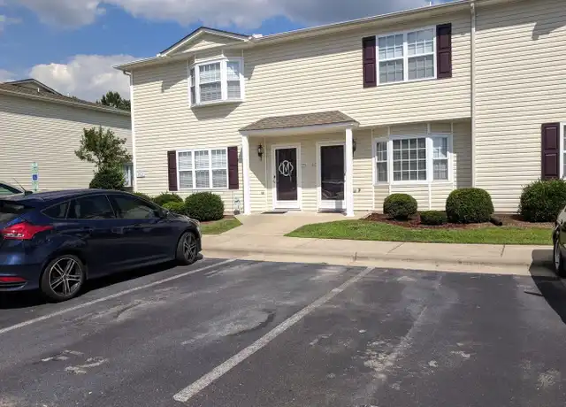 Property at 3821 E Vancroft Cir, Winterville, NC, 28590, 2 beds, 1.5 baths, [object Object]