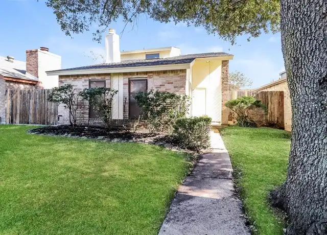 Property at 6450 Dellfern Dr, Houston, TX, 77035, 3 beds, 2.5 baths, [object Object]