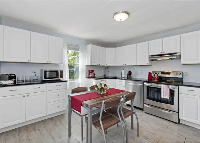 Property at 24 Rock St Unit 3, Cold Spring, NY, 10516, 2 beds, 1 bath, [object Object]